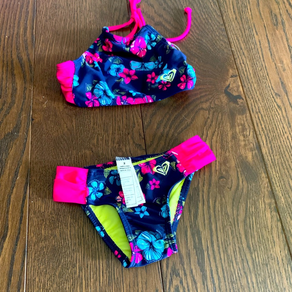 Size 2 toddler roxy Bikini